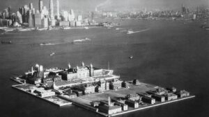 Ellis island 1930